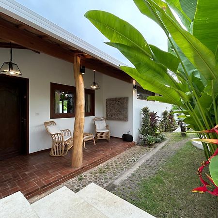 La Kreyiol Bed & Breakfast Uluwatu  Bagian luar foto
