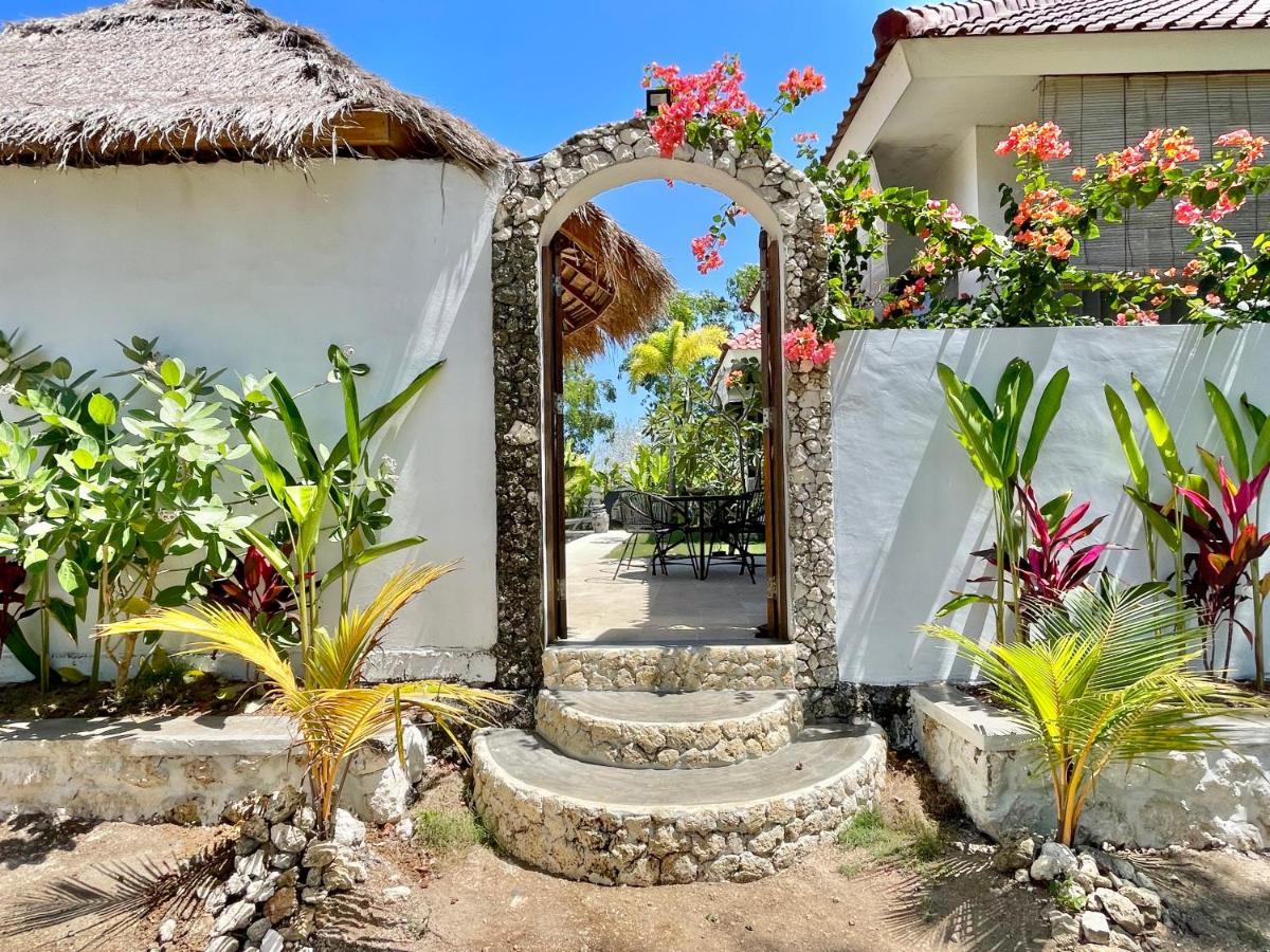 La Kreyiol Bed & Breakfast Uluwatu  Bagian luar foto
