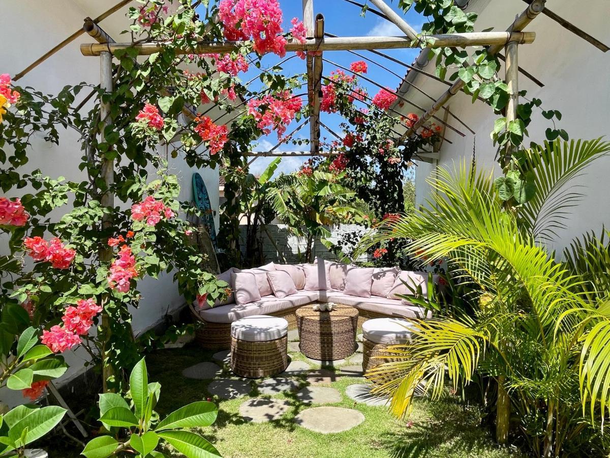 La Kreyiol Bed & Breakfast Uluwatu  Bagian luar foto