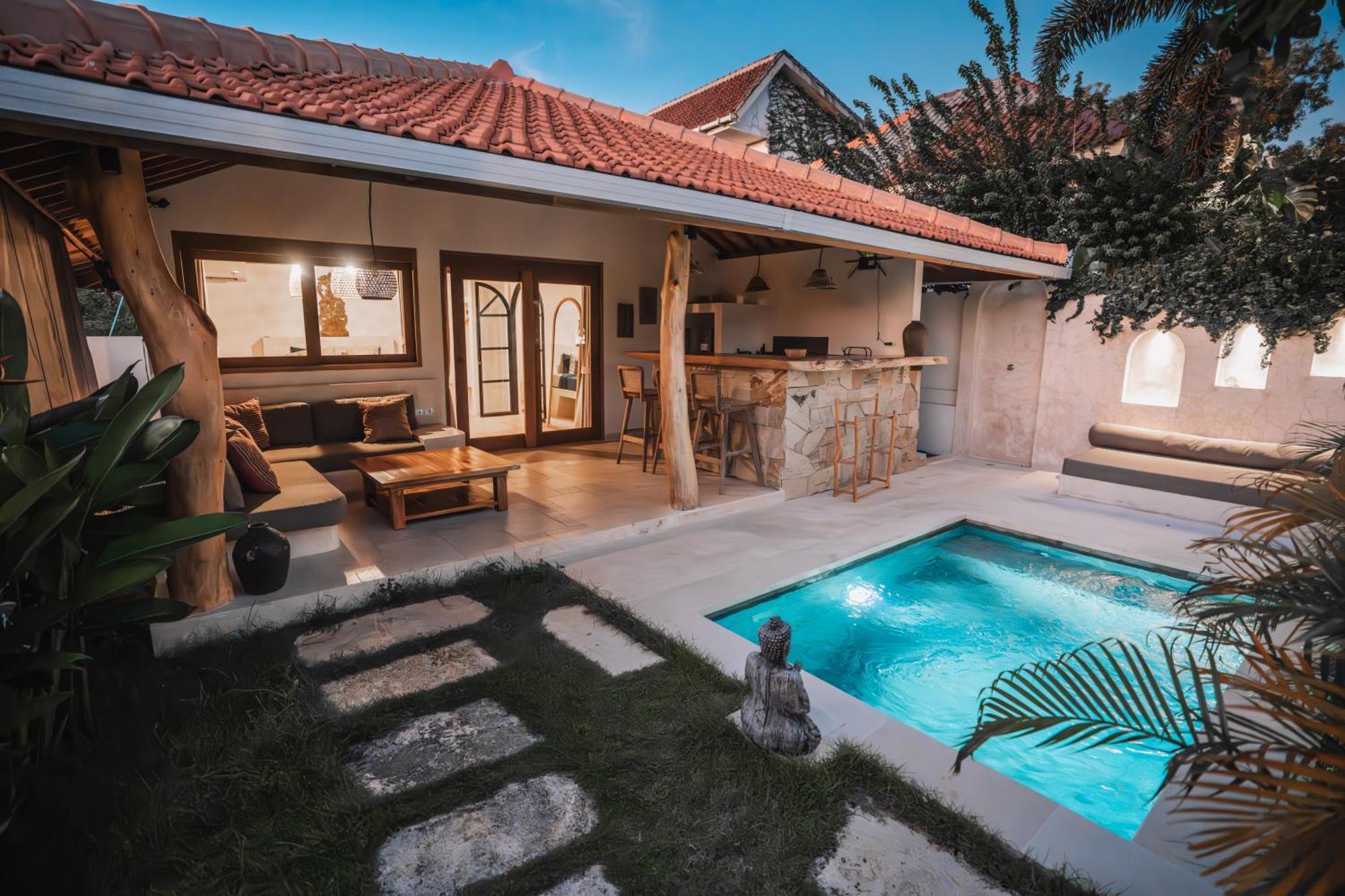 La Kreyiol Bed & Breakfast Uluwatu  Bagian luar foto