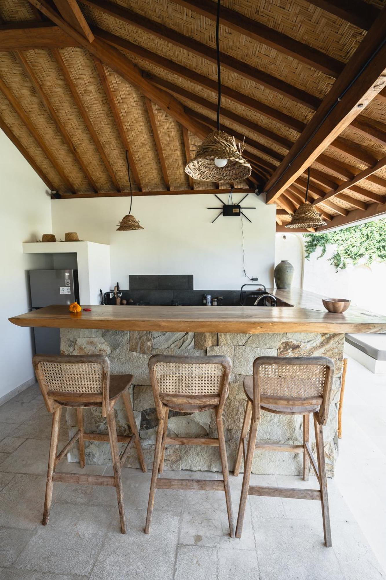 La Kreyiol Bed & Breakfast Uluwatu  Bagian luar foto